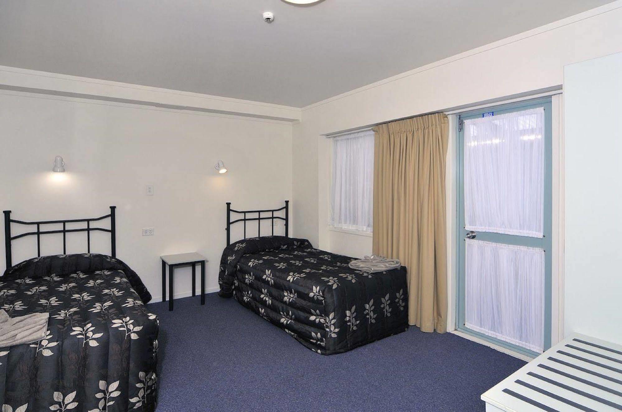 Fenton Court Motel Distretto di Distretto di Rotorua Esterno foto